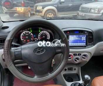 Hyundai Accent MT 2010 - Cần bán lại xe Hyundai Accent MT năm 2010, màu bạc, xe nhập, 130 triệu