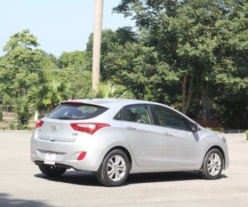 Hyundai i30 AT 2013 - Bán Hyundai i30 AT năm sản xuất 2013, màu bạc, nhập khẩu, 398 triệu