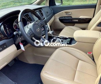 Kia VT250 Luxury 2020 - Bán xe Kia Sedona Luxury sản xuất năm 2020, màu đen số tự động