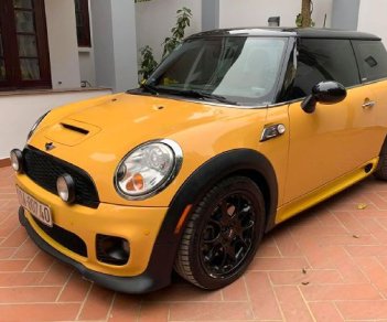 Mini Cooper 2014 - Bán ô tô Mini Cooper đăng ký 2014, nhập khẩu, giá chỉ 700tr