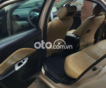 Toyota Vios   Limo 2010 - Cần bán gấp Toyota Vios Limo năm 2010 chính chủ, giá tốt