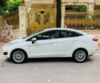 Ford Fiesta AT 2014 - Bán xe Ford Fiesta AT năm 2014, màu trắng chính chủ, 350tr