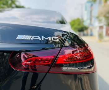 Mercedes-Benz 2020 - Cần bán xe Mercedes-Benz E300 đăng ký lần đầu 2020 chính chủ giá tốt 2 tỷ 899tr