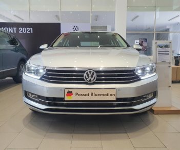 Volkswagen Passat AT 2020 - Volkswagen Passat AT - Sẵn xe giao ngay kèm ưu đãi hấp dẫn trong tháng