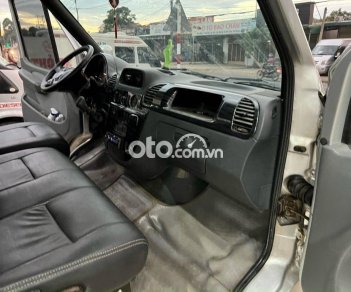 Mercedes-Benz Sprinter 2010 - Cần bán xe Mercedes năm sản xuất 2010, màu bạc, giá 200tr