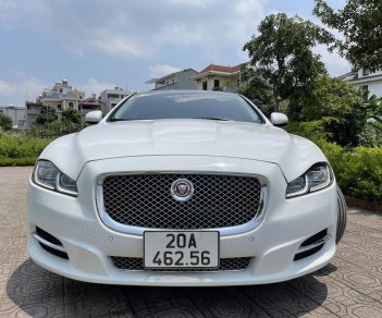 Jaguar 2013 - Cần bán lại xe Jaguar XJL 3.0 Supercharged sản xuất năm 2013, nhập Anh cực mới