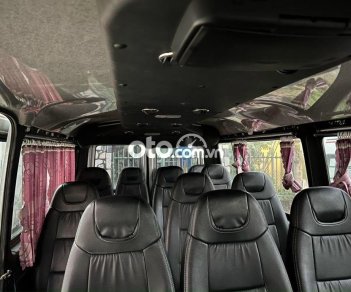 Mercedes-Benz Sprinter 2010 - Cần bán xe Mercedes năm sản xuất 2010, màu bạc, giá 200tr