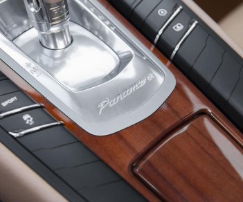 Porsche Panamera 3.6L 2014 - Cần bán gấp Porsche Panamera 3.6L Model 2015 sản xuất 2014