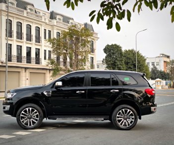 Ford Everest Titanium 2.0L 4WD 2021 - Bán gấp Ford Everest Titanium sản xuất 2021,màu đen, nhập khẩu giá chỉ 1 tỷ 260tr, rẻ hơn xe mới 150 triệu