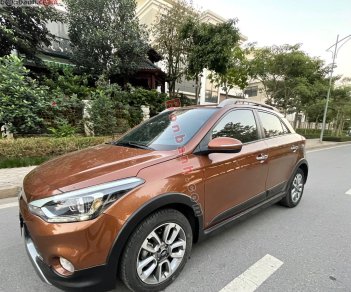 Hyundai i20 Active 2016 - Bán Hyundai i20 Active năm sản xuất 2016, màu nâu, nhập khẩu