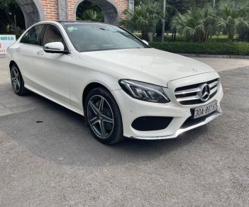 Mercedes-Benz C300 AMG  2015 - Cần bán xe Mercedes C300 AMG năm sản xuất 2015, màu trắng chính chủ