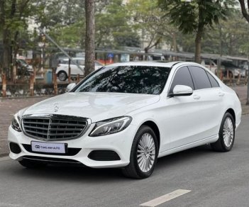 Mercedes-Benz C 250 Exclusive 2015 - Cần bán lại xe Mercedes C250 Exclusive sản xuất 2015, màu trắng