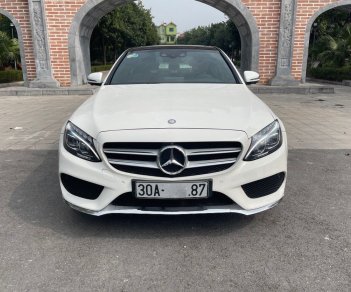 Mercedes-Benz C300 AMG  2015 - Cần bán xe Mercedes C300 AMG năm sản xuất 2015, màu trắng chính chủ