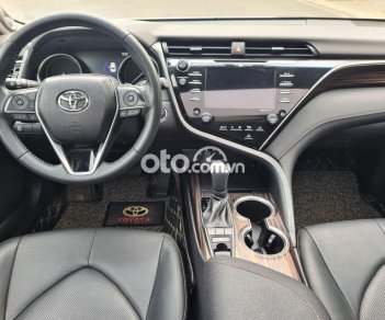 Toyota Camry  2.5Q 2019 - Bán Toyota Camry 2.5Q sản xuất 2019, màu đen