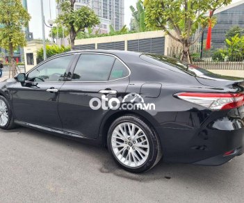 Toyota Camry  2.5Q 2019 - Bán Toyota Camry 2.5Q sản xuất 2019, màu đen