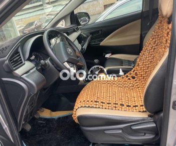 Toyota Innova   2.0E  2019 - Cần bán lại xe Toyota Innova 2.0E sản xuất năm 2019, màu bạc giá cạnh tranh