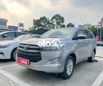 Toyota Innova   2.0E  2019 - Cần bán lại xe Toyota Innova 2.0E sản xuất năm 2019, màu bạc giá cạnh tranh