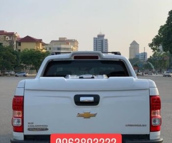 Chevrolet Colorado 2.8L 4x4 AT 2017 - Cần bán gấp Chevrolet Colorado 2.8L 4x4 AT năm 2017, màu trắng, giá tốt