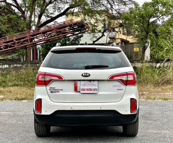 Kia Sorento CRDi 2016 - Bán ô tô Kia Sorento CRDi năm sản xuất 2016, màu trắng, giá 700tr