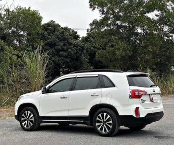 Kia Sorento CRDi 2016 - Bán ô tô Kia Sorento CRDi năm sản xuất 2016, màu trắng, giá 700tr