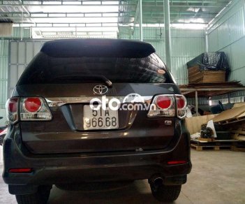 Toyota Fortuner  2.5 G 2014 - Cần bán lại xe Toyota Fortuner 2.5 G năm sản xuất 2014, màu xám xe gia đình