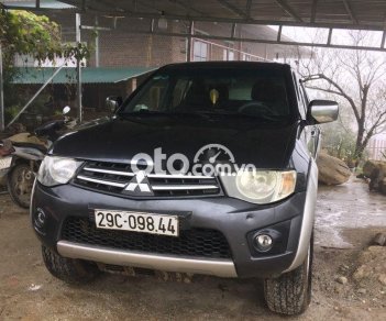 Mitsubishi Triton 4x4 AT Mivec 2012 - Bán Mitsubishi Triton 4x4 AT Mivec năm 2012, màu xám, nhập khẩu nguyên chiếc số tự động 