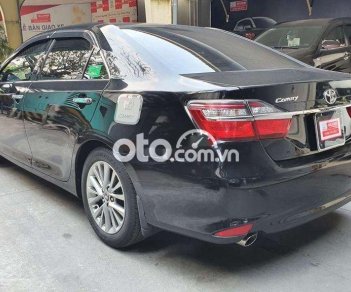 Toyota Camry  2.5Q 2019 - Bán Toyota Camry 2.5Q năm sản xuất 2019, màu đen, giá 960tr