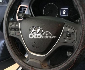 Hyundai VT260 2015 - Bán Hyundai i20 Active 1.4AT sản xuất 2015, màu trắng giá cạnh tranh