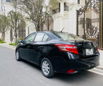 Toyota Vios   E  2015 - Bán xe Toyota Vios E năm sản xuất 2015, màu đen