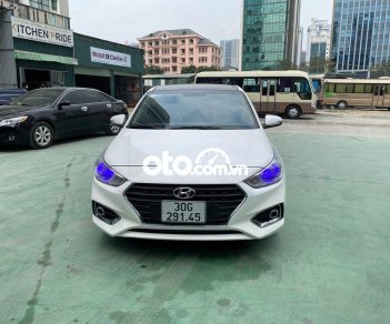 Hyundai Accent 1.4MT 2019 - Cần bán xe Hyundai Accent 1.4MT năm sản xuất 2019, màu trắng xe gia đình