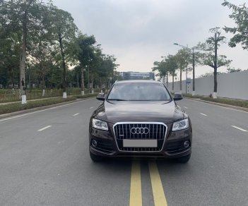 Audi Q5 2.0 TFSI Quattro 2015 - Bán Audi Q5 2.0 TFSI Quattro model 2016 màu nâu, nội thất kem sang trọng