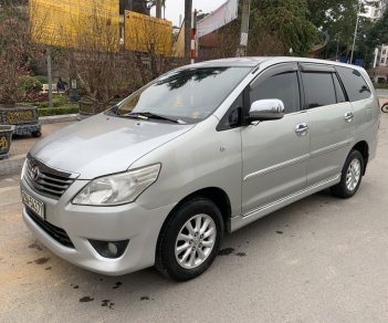 Toyota Innova 2012 - Cần bán Innova chính chủ từ mới 2012 form mới giá tốt