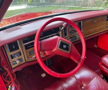 Cadillac Deville AT 1985 - Bán Cadillac Deville AT sản xuất năm 1985, màu đỏ, xe nhập