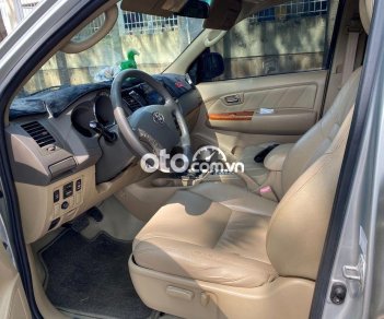 Toyota Fortuner    2.7V 2010 - Bán Toyota Fortuner 2.7V năm 2010, màu bạc