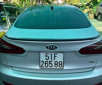 Kia K3 1.6AT 2015 - Bán Kia K3 1.6AT năm sản xuất 2015, màu bạc 