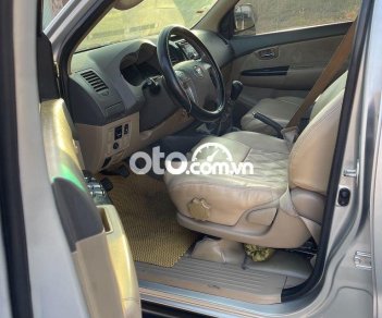 Toyota Fortuner 2.4 2013 - Cần bán xe Toyota Fortuner 2.4 năm 2013, màu bạc còn mới