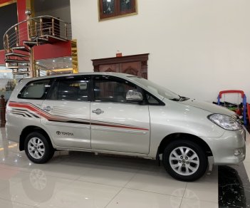 Toyota Innova 2006 - Cần bán xe Toyota Innova G 2.0 MT sản xuất 2006