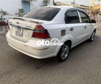 Chevrolet Aveo   LT 2017 - Cần bán xe Chevrolet Aveo LT sản xuất 2017, màu trắng giá cạnh tranh