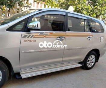 Toyota Innova G 2006 - Cần bán xe Toyota Innova G sản xuất 2006, màu bạc