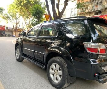 Toyota Fortuner 2011 - Bán ô tô Toyota Fortuner 2.5G MT năm 2011, màu đen