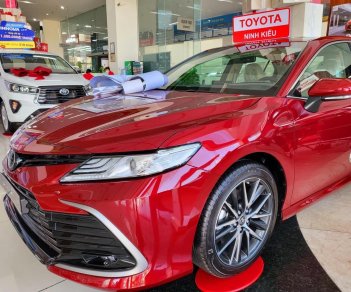 Toyota Camry 2022 - Toyota Camry 2.5Q 2022 - Ưu đãi dành riêng cho khu vực Miền Tây