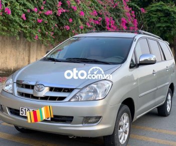 Toyota Innova 2006 - Bán Toyota Innova 2.0G năm 2006, màu bạc