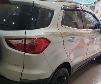 Ford EcoSport 1.5 Titanium 2017 - Bán Ford Ecosport Titanium máy 1.5 số tự động đời T12/2017 màu bạc tuyệt đẹp mới 90% 1 chủ