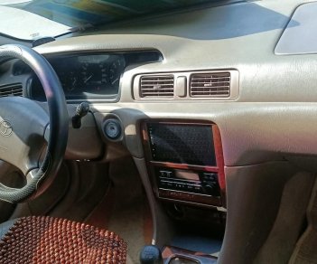 Toyota Camry 2002 - Bán ô tô Toyota Camry Grande 3.0 V6 năm 2002, xe cấp tá quân đội, giá 168tr