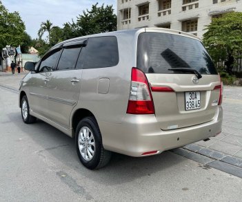 Toyota Innova   2.0E   2014 - Xe Toyota Innova 2.0E sản xuất năm 2014, màu bạc, giá tốt