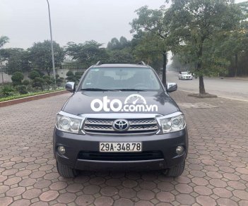 Toyota Fortuner 2.7V  2011 - Cần bán lại xe Toyota Fortuner 2.7V sản xuất năm 2011, màu xám còn mới, giá 388tr