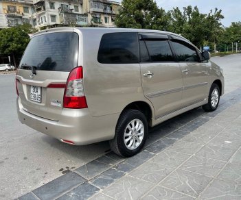 Toyota Innova   2.0E   2014 - Xe Toyota Innova 2.0E sản xuất năm 2014, màu bạc, giá tốt