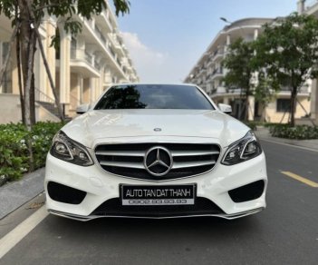 Mercedes-Benz E250  AMG  2015 - Bán Mercedes E250 AMG năm sản xuất 2015, màu trắng, xe nhập ít sử dụng