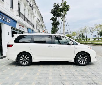 Toyota Sienna 2018 - Cần bán xe Toyota Sienna Limited 3.5 model 2019, bản 2 cầu siêu lướt