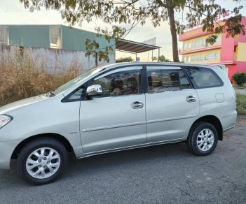 Toyota Innova 2.0G 2007 - Gia đình bán Toyota Innova 2.0G năm sản xuất 2007, màu bạc, máy xịn, bao test - Có thương lượng